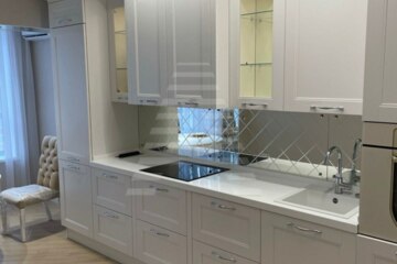 2-к квартира, 105 м², 18/25 эт.