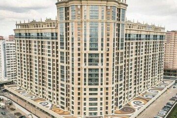 2-к квартира, 80 м², 22/24 эт.