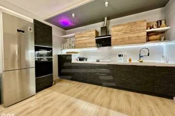 2-к квартира, 90 м², 5/24 эт.